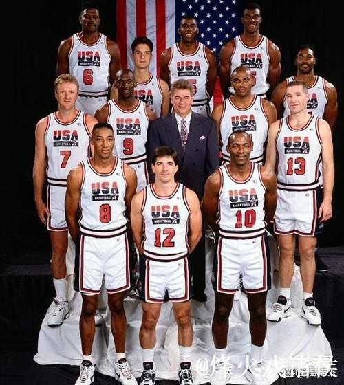 从低谷起步的北卡传奇“黑鹰”，到夺冠阵容关键