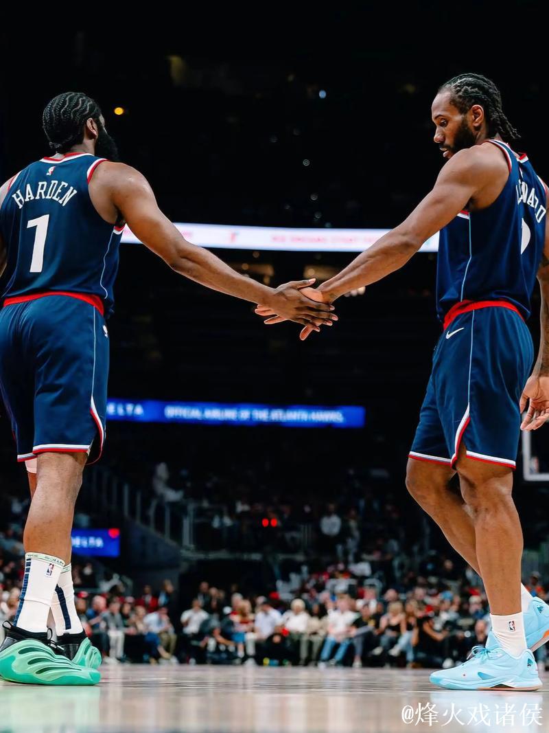 莱昂纳德45+7哈登20+7 快船大胜爵士豪取六连胜